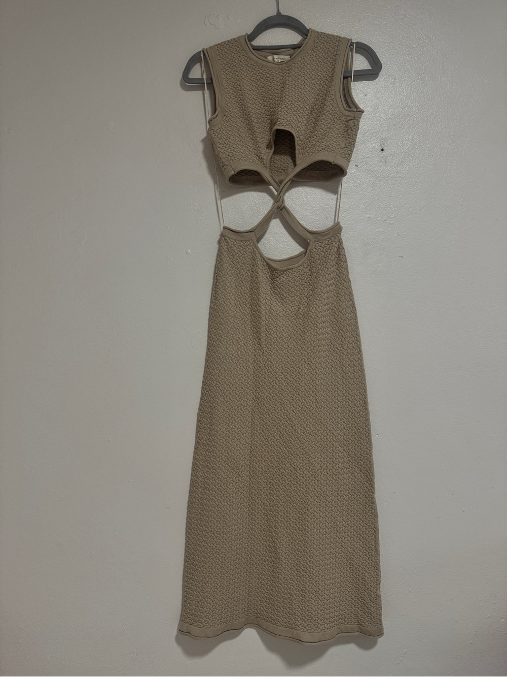 Sleeveless Beige Backless Maxi Dress with Twist Cutouts